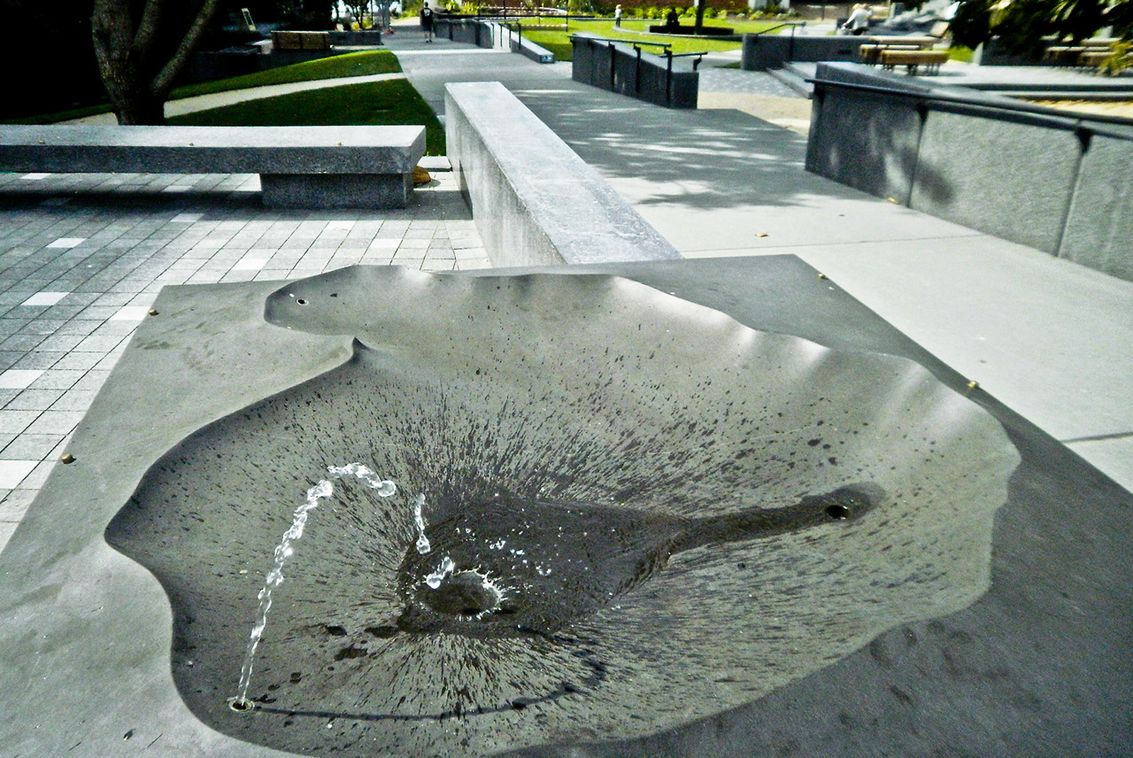 Mataoho Wall (Papatūānuku / Earth), sculpture by New Zealand artist Brett Graham