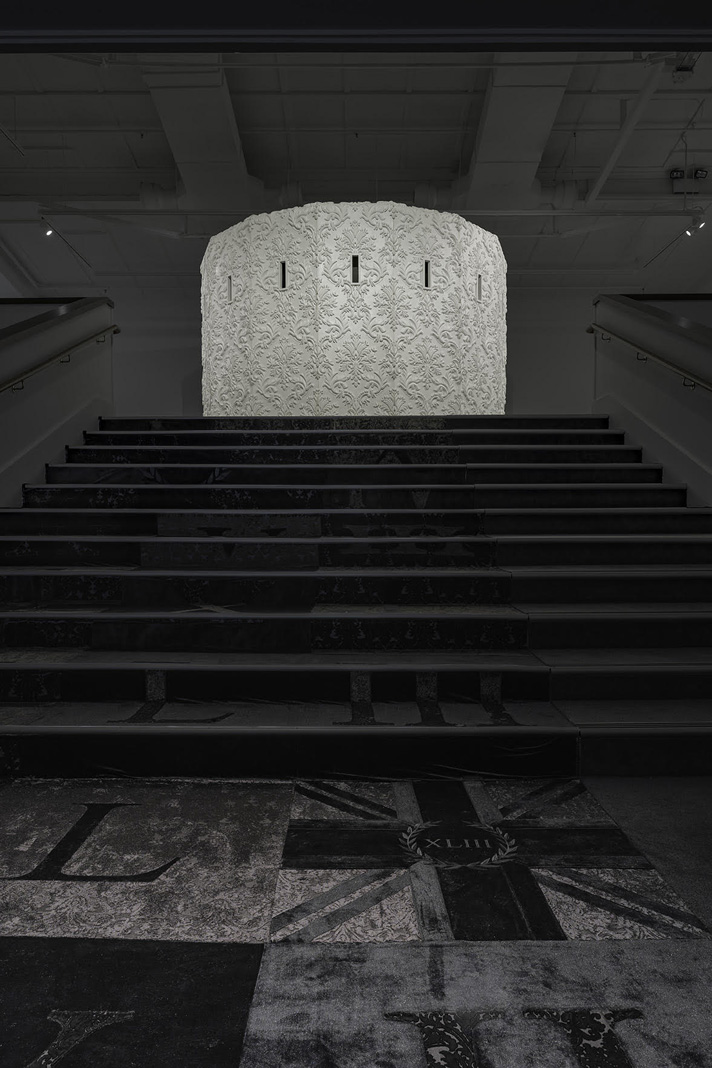 Purutapu Pōuriuri (Black Shroud) and O'Pioneer (Tai Moana Tai Tangata), by New Zealand artist Brett Graham Purutapu Pōuriuri (Black Shroud) and O'Pioneer (Tai Moana Tai Tangata), by New Zealand artist Brett Graham